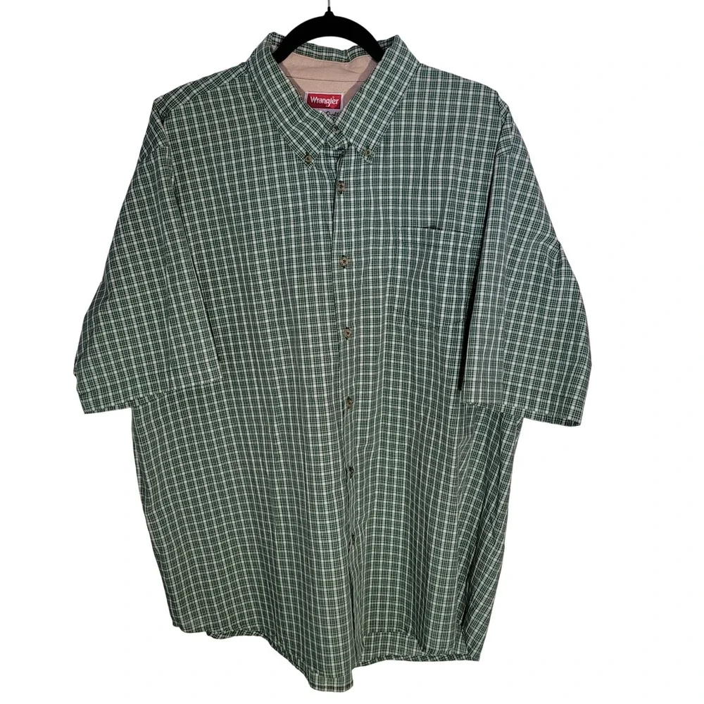 Wrangler Button Down Shirt Mens 2XL Green Plaid Wrinkle Resist Short‎ Sleeve